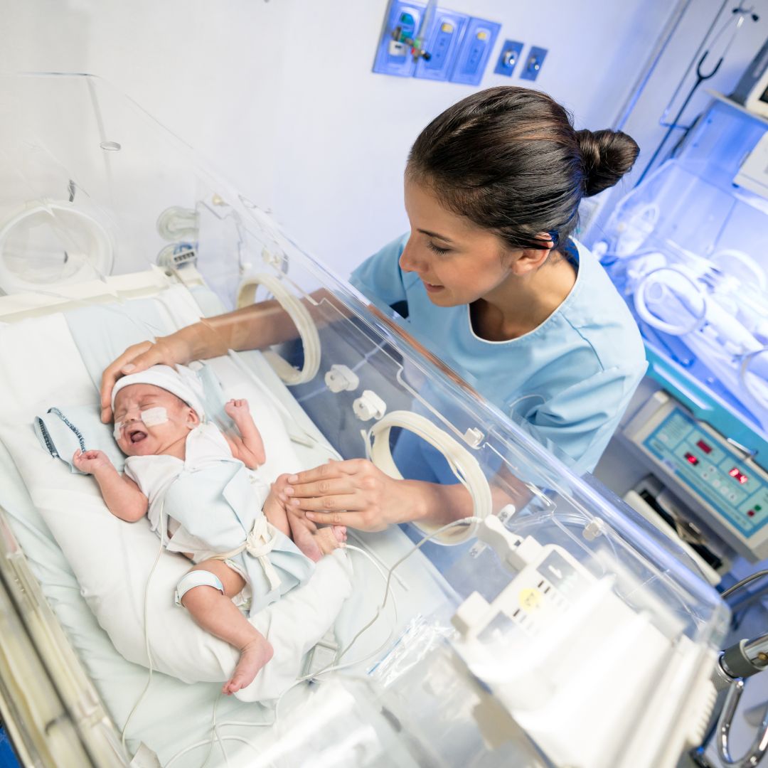 Advanced ICU Hospital in Delhi – Swastik Hospital